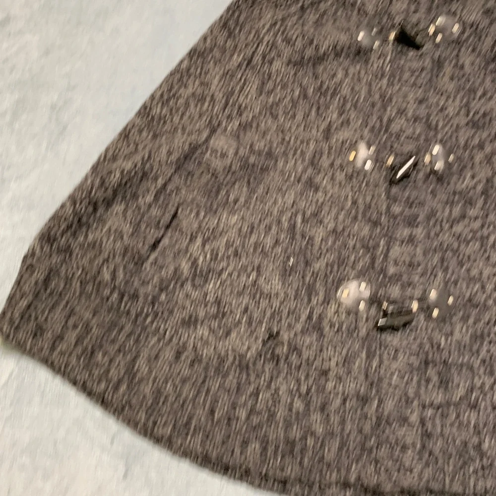 Michael Kors Cape Poncho Sweater Womens M Grey Wool Knit Toggle Button Mock Neck